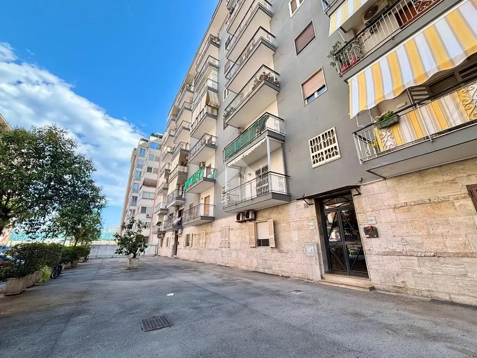 Trilocale in vendita a Napoli