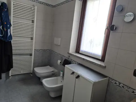 Appartamento in VIA LUIGI CANONICA 10, Lissone (MB)