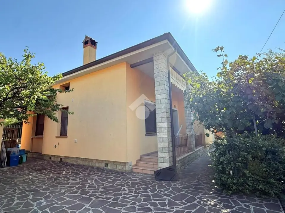 Villa singola in vendita a Chiuduno