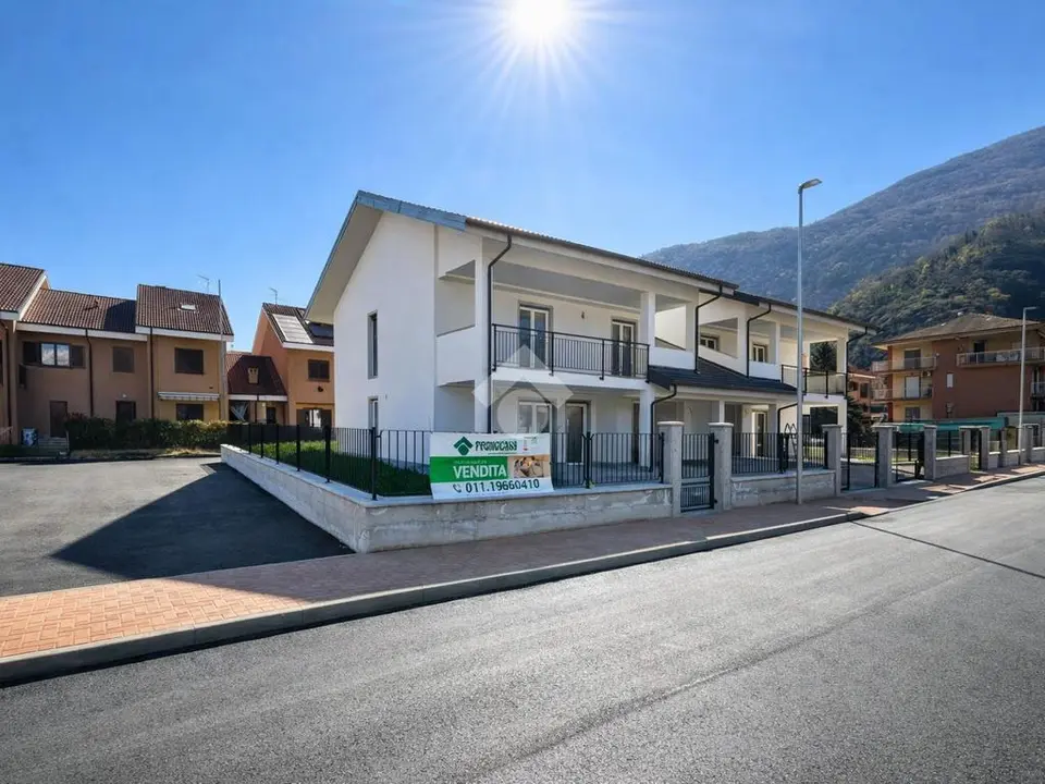 Porzione di bifamiliare in vendita a Sant'Antonino Di Susa