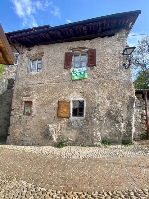 Casa semindipendente in vendita a Arco