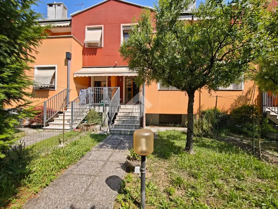 Villa a schiera in vendita a Chirignago