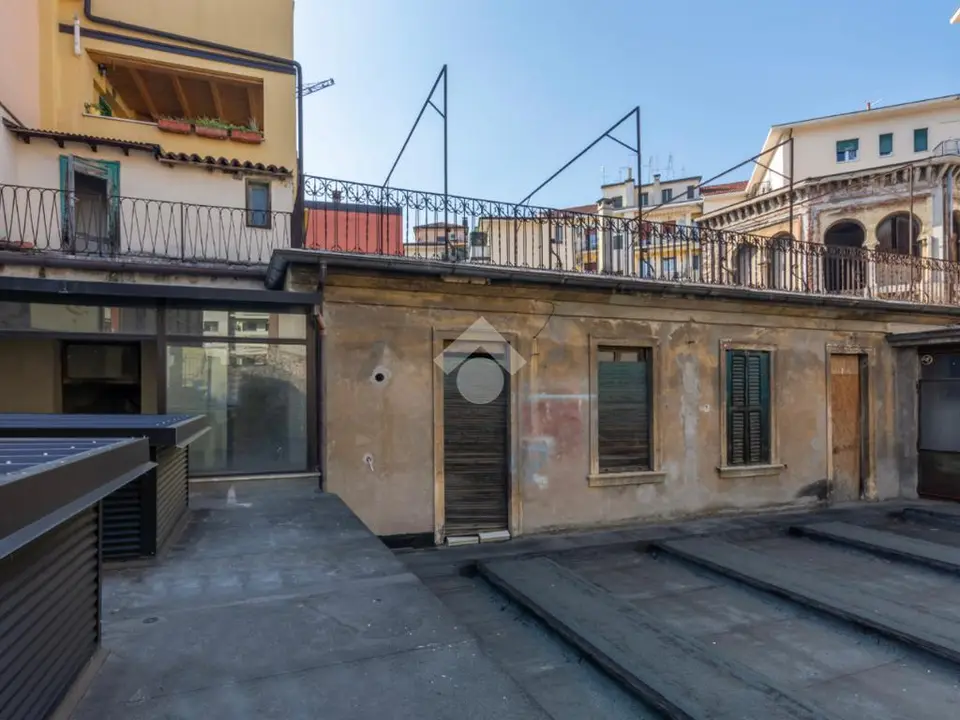 5 locali in vendita a Verona
