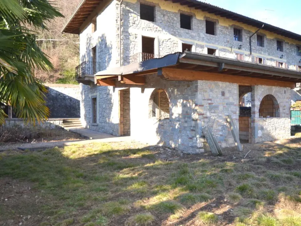 Rustico in vendita a Castelli Calepio