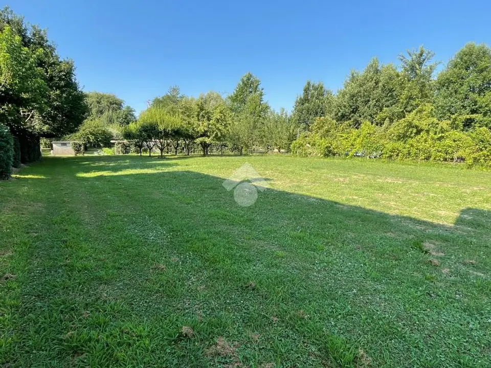 Ter. residenziale in vendita a Quarto D'Altino