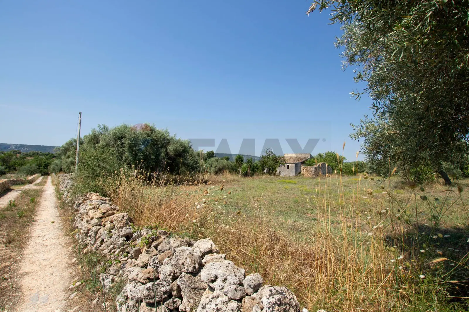 Terreno in Vendita a Canicattini Bagni