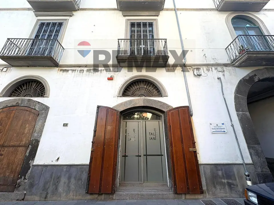 Locale Commerciale in Vendita a Nocera Inferiore