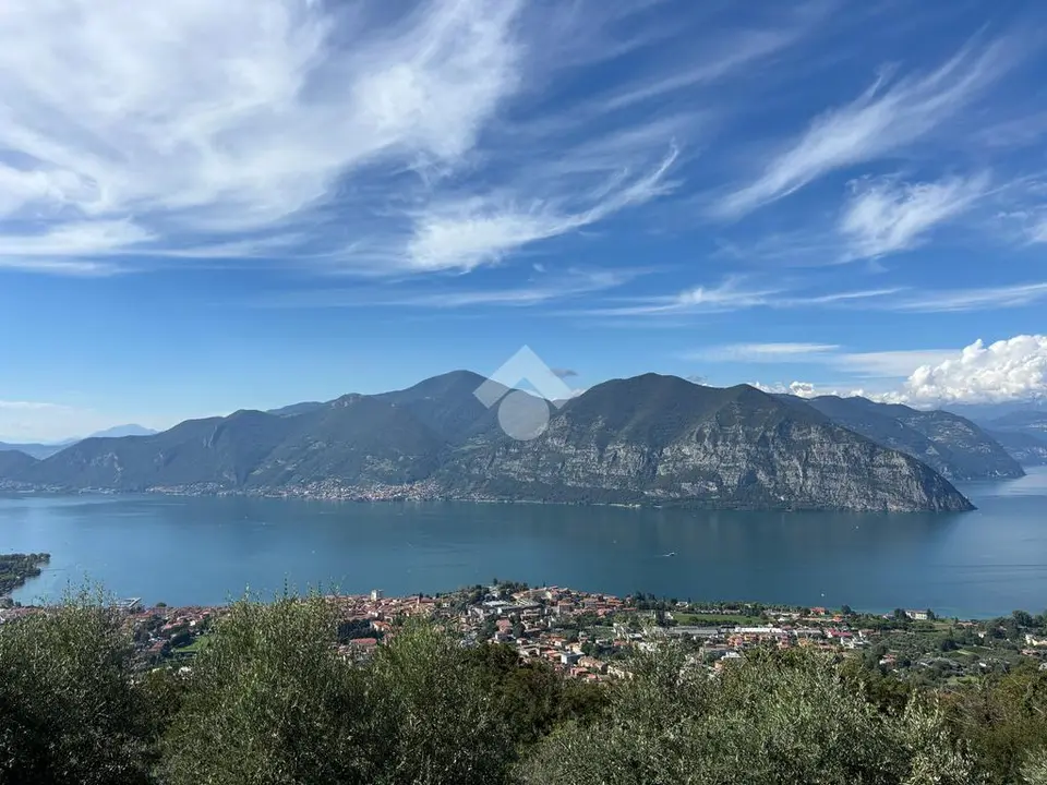 Rustico in vendita a Iseo