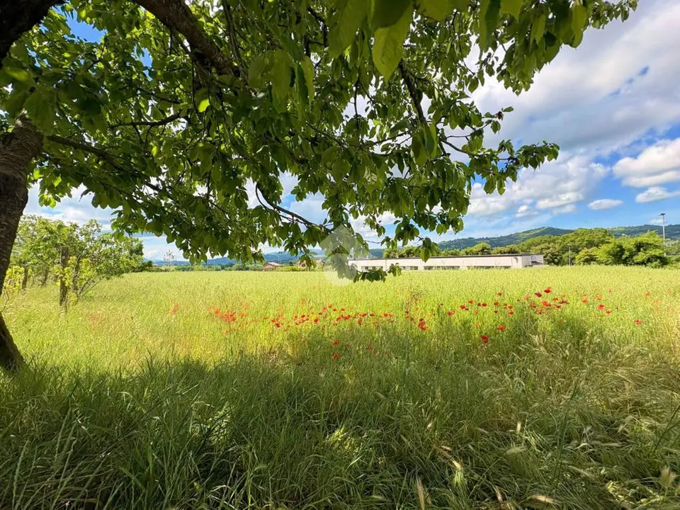 Ter. residenziale in vendita a Gualdo Tadino