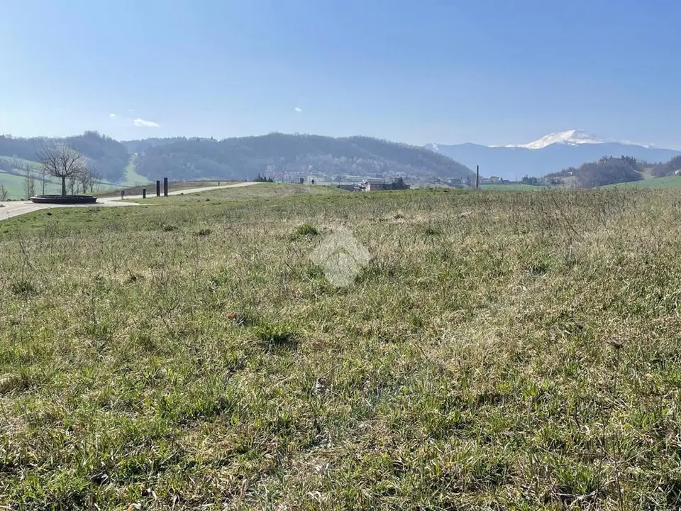 Ter. residenziale in vendita a Pavullo Nel Frignano