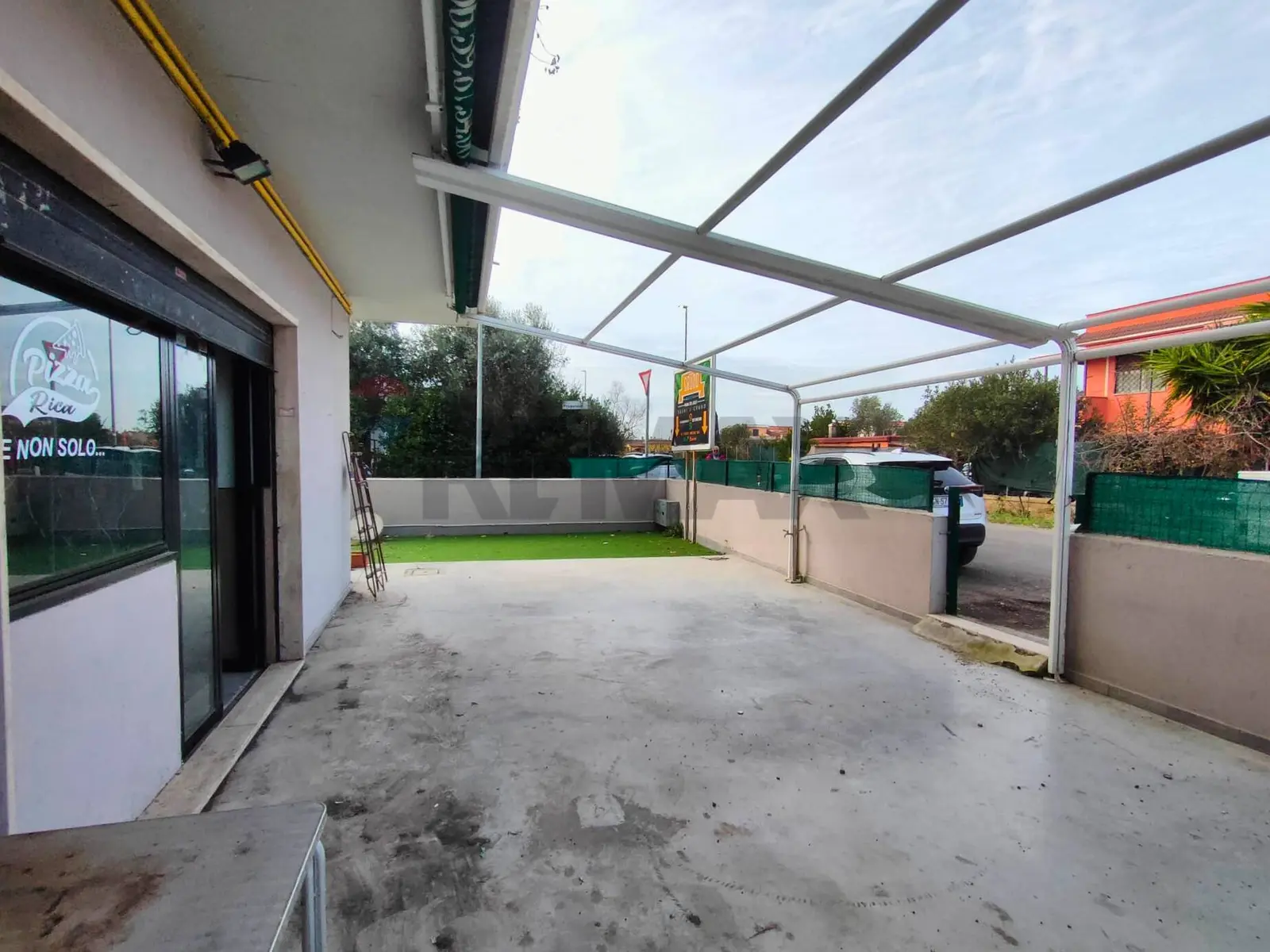 Locale Commerciale in Affitto a Roma