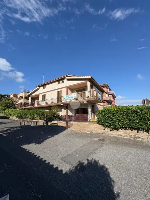 Villa singola in vendita a Albano Laziale