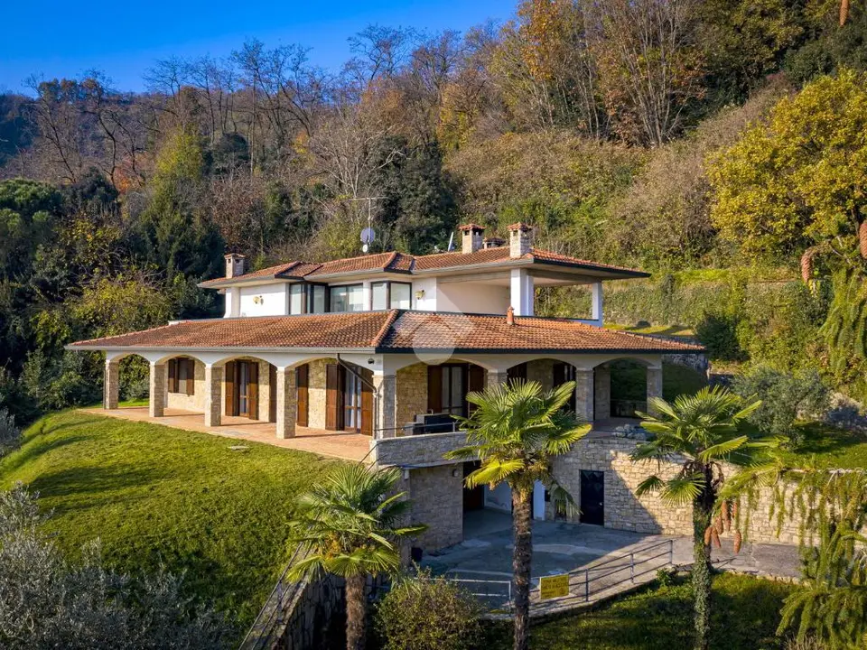 Villa singola in vendita a Castelli Calepio