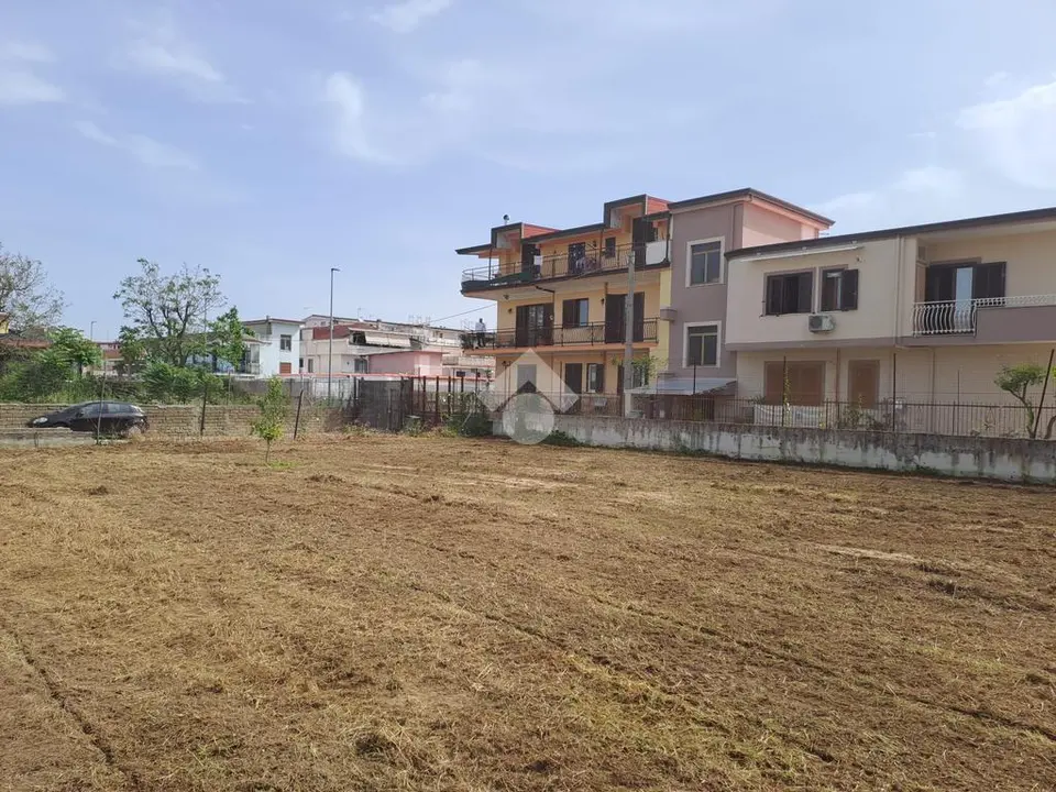 Ter. residenziale in vendita a Casandrino