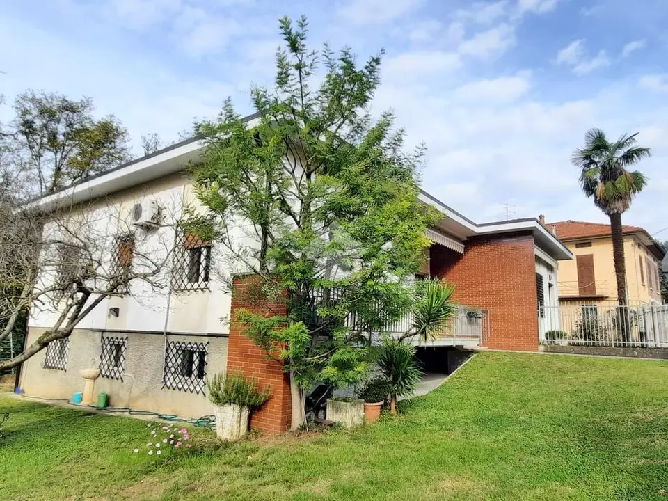 Villa singola in vendita a Ome