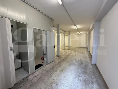 Magazzino in Via della Zagara 29, Misterbianco (CT)