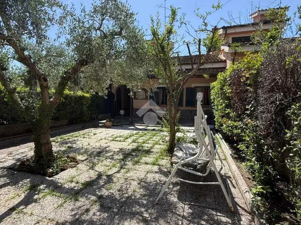 Villa a schiera in vendita a Capena