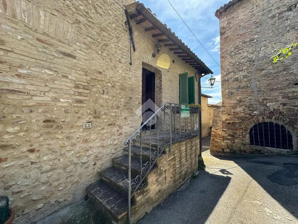 Casa semindipendente in vendita a Montefalco