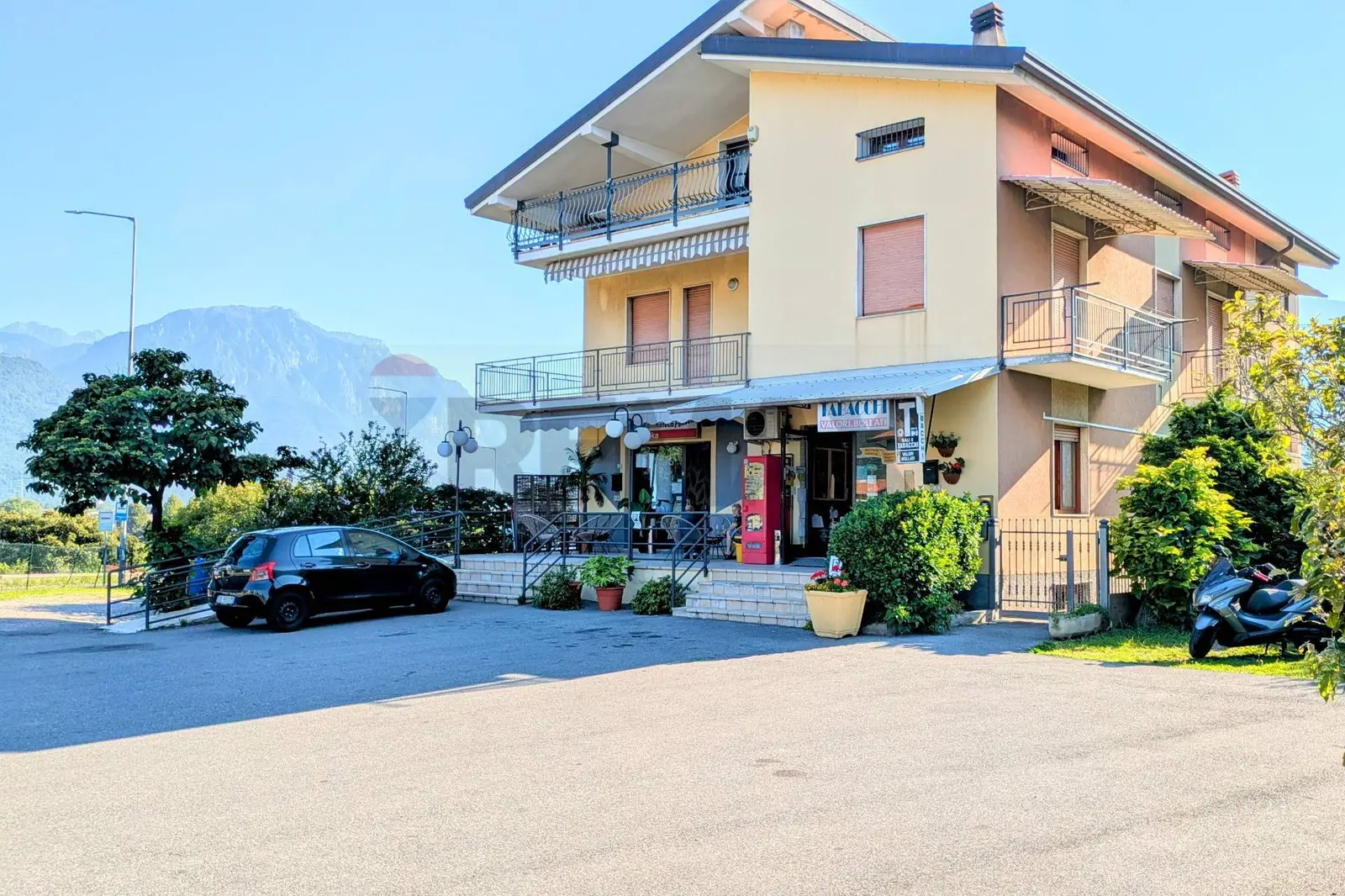 Locale Commerciale in Vendita a Pian Camuno