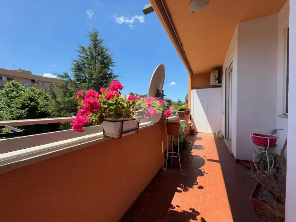 Quadrilocale in vendita a Roma