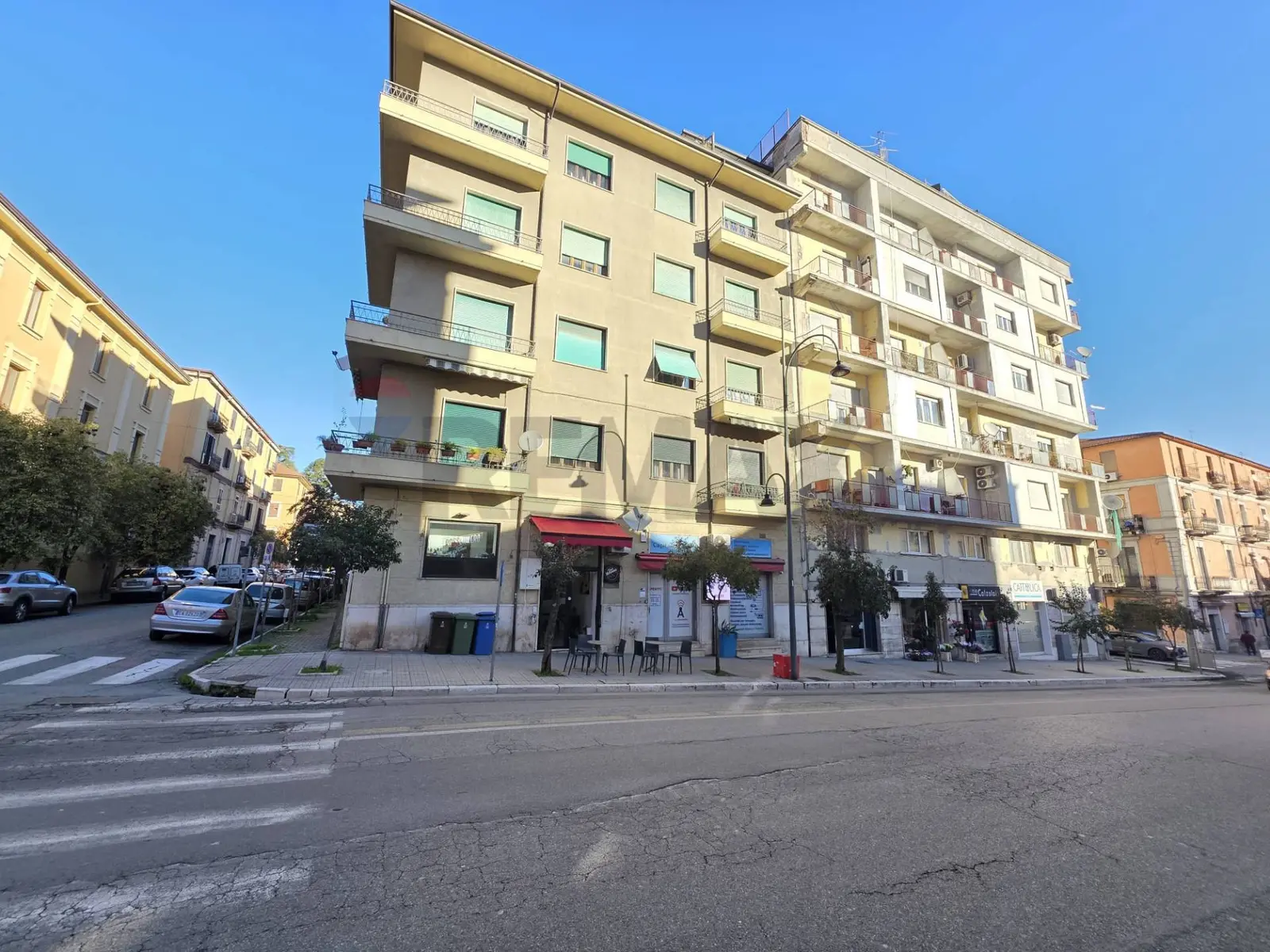 Attività  Commerciale in Vendita a Cosenza