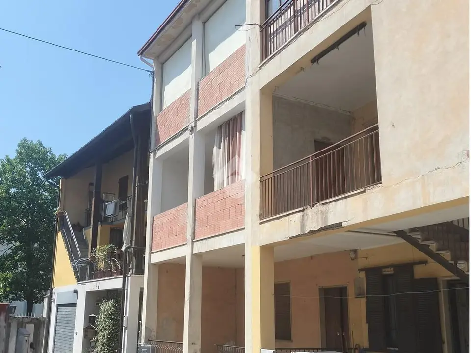 Casa indipendente in vendita a Pontirolo Nuovo