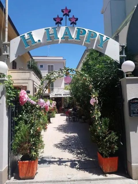 Hotel in Via Cirene 27, Rimini (RN)