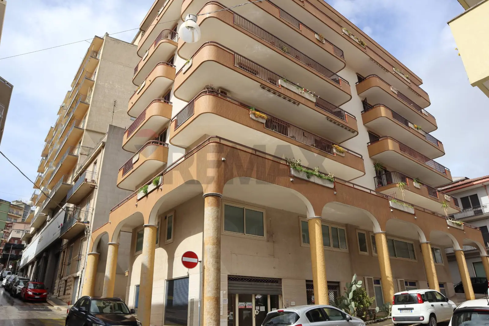 Locale Commerciale in Vendita a Ragusa