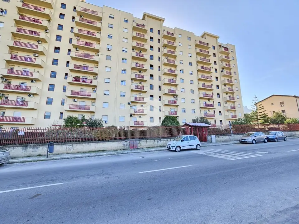 Quadrilocale in vendita a Palermo