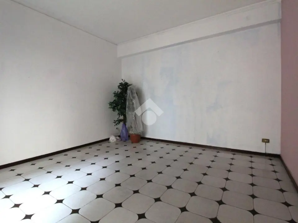 Quadrilocale in vendita a Villa San Giovanni