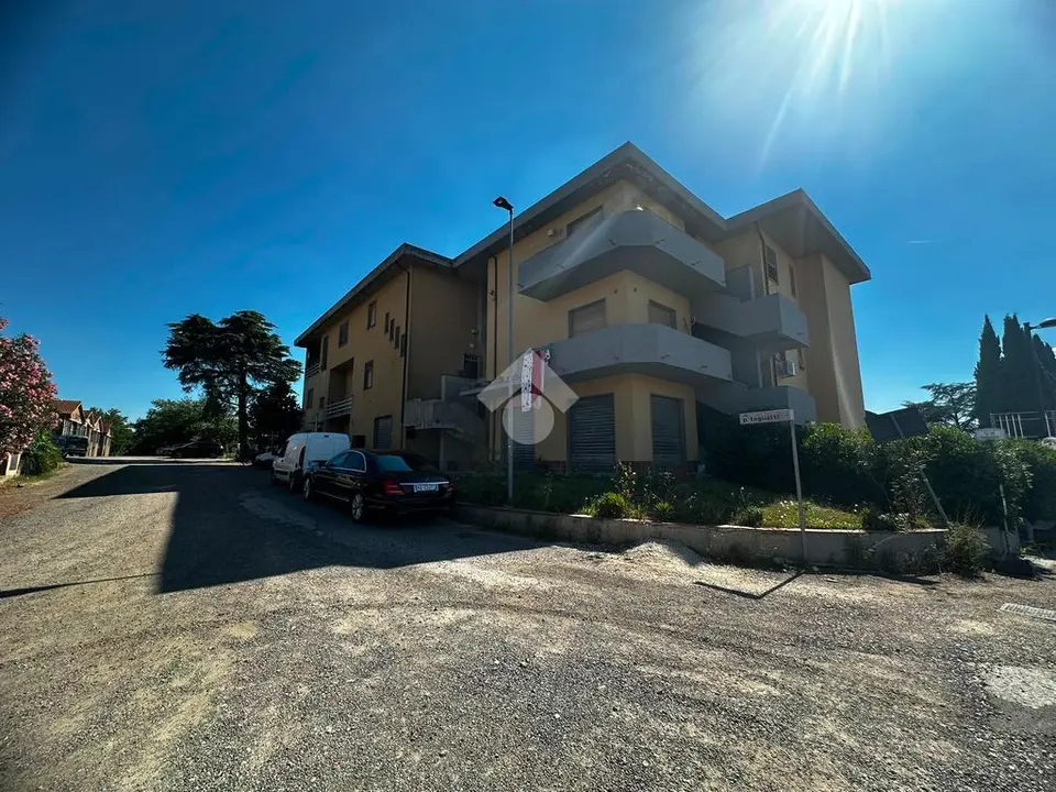 6 locali in vendita a Casciana Terme Lari