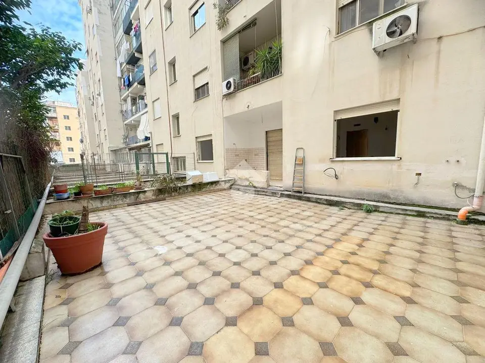 Quadrilocale in vendita a Palermo