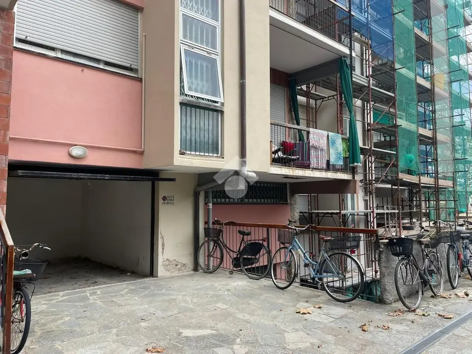 Box / posti auto in vendita a Chiavari