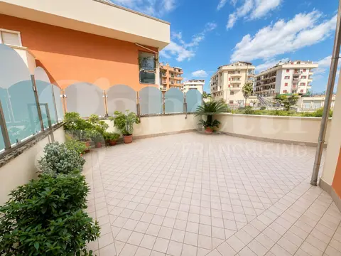 Appartamento in VIA ANTONIO LAVIA 2, Corigliano-Rossano (CS)