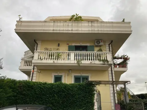Appartamento in Via Delle Industrie 0, Bellizzi (SA)