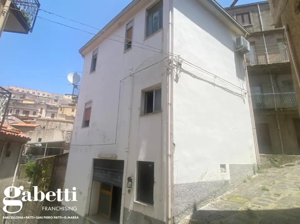 Casa Indipendente in VIA PAOLO SARPI 0, San Piero Patti (ME)