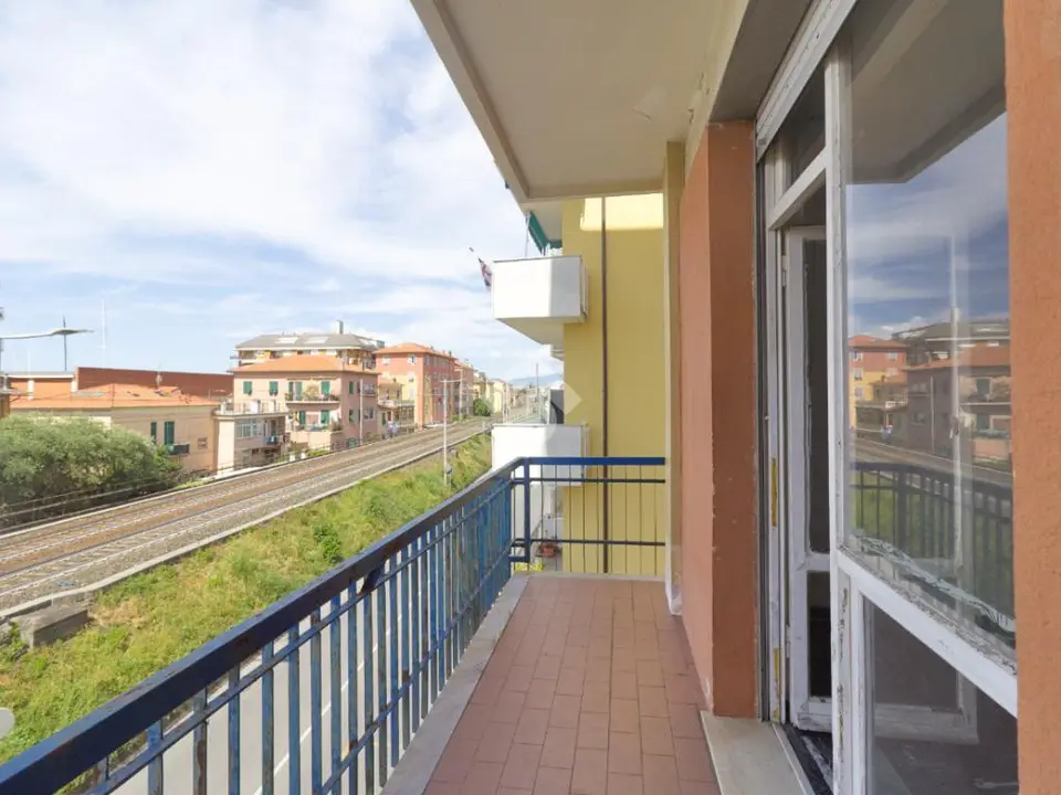 Trilocale in vendita a Lavagna