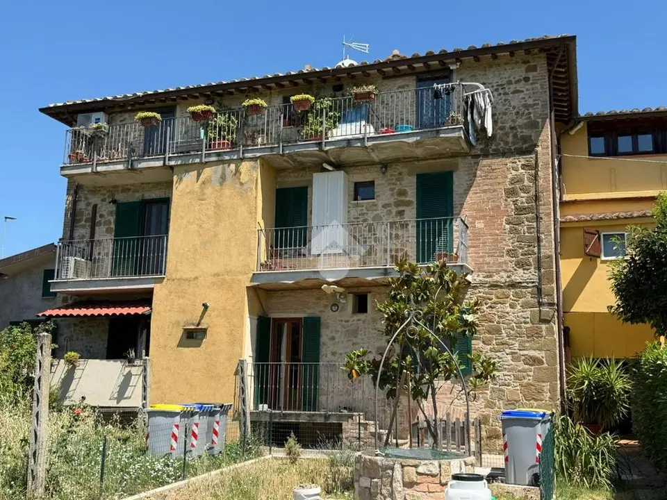 Trilocale in vendita a Perugia