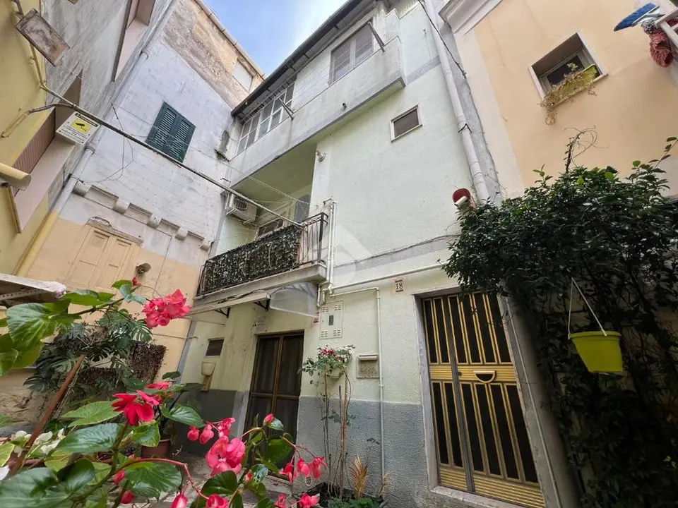 Casa indipendente in vendita a Altamura