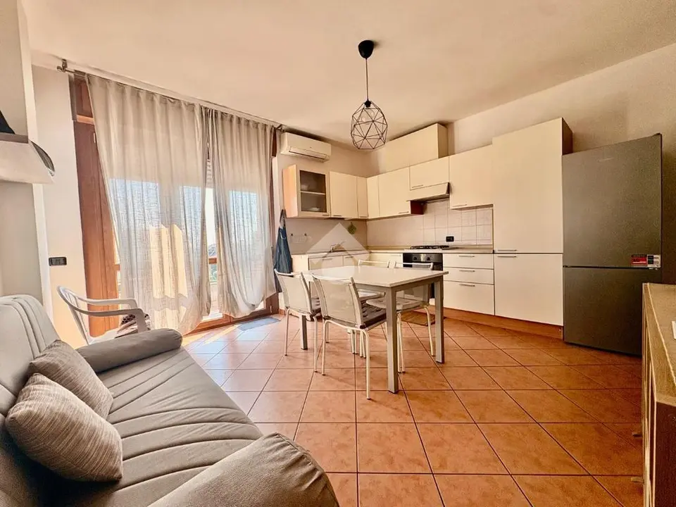 Bilocale in vendita a Calcinate