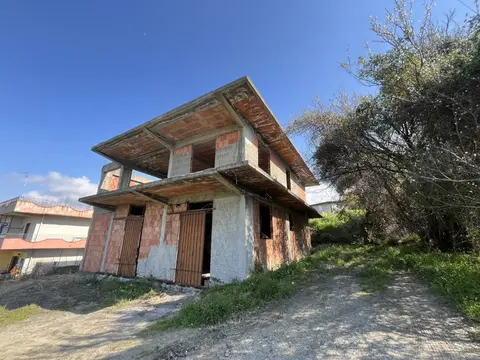 Villa in VIA ACQUAFICARA SNC, Barcellona Pozzo di Gotto (ME)