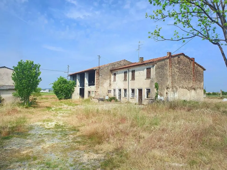 Rustico in vendita a Povegliano Veronese