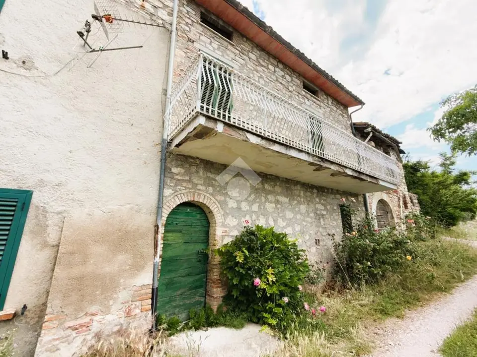 Trilocale in vendita a Gubbio