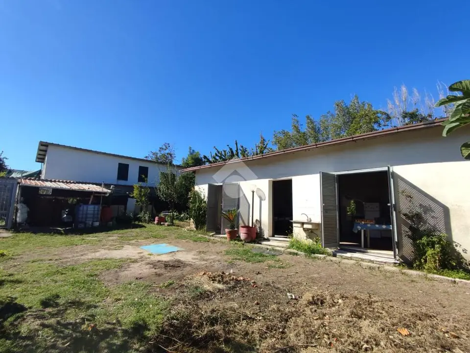 Casa indipendente in vendita a Napoli
