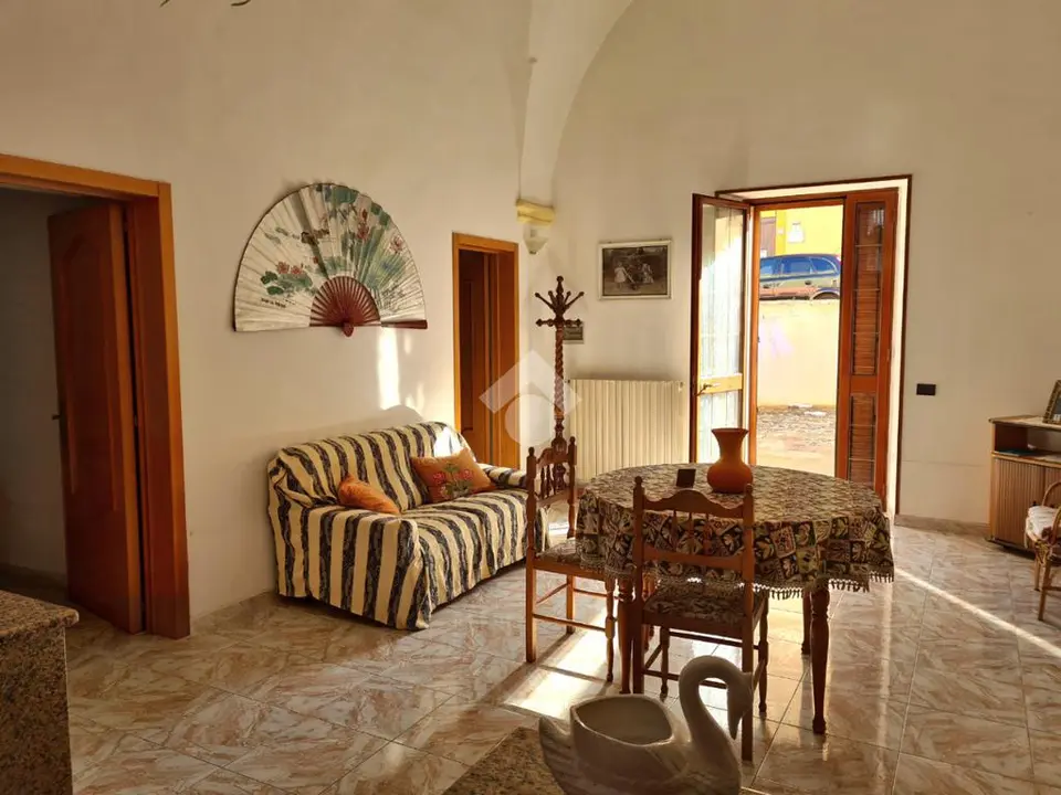 Casa semindipendente in vendita a Alezio
