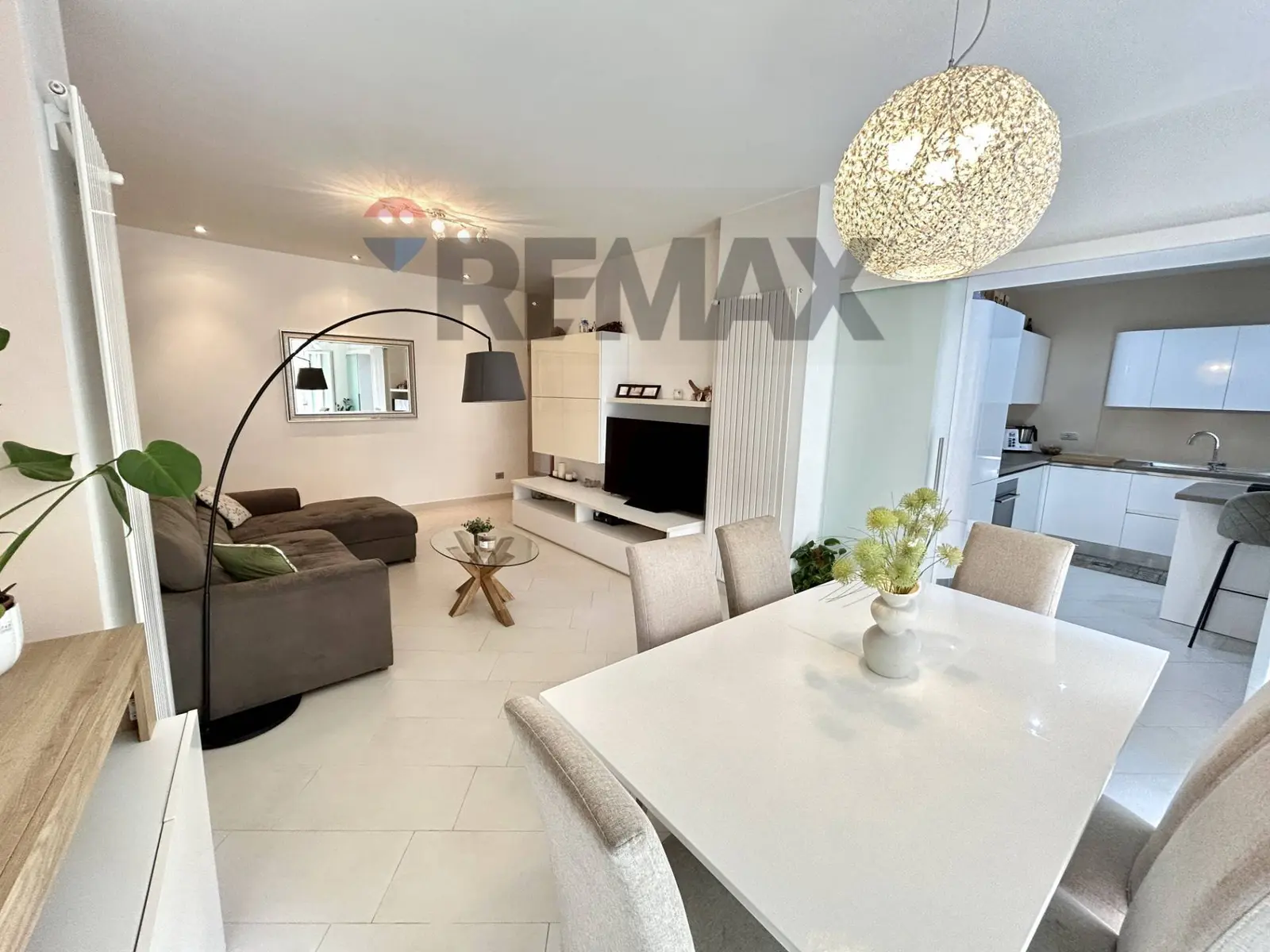 Appartamento in Vendita a Lovere