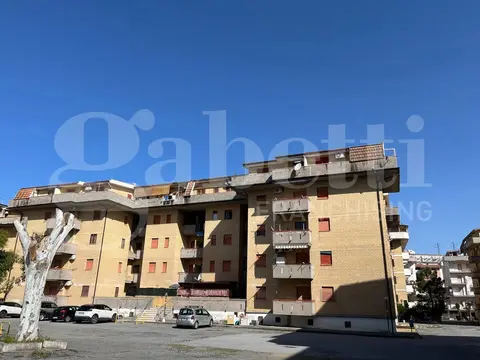 Appartamento in Via Lauro 131, Scalea (CS)