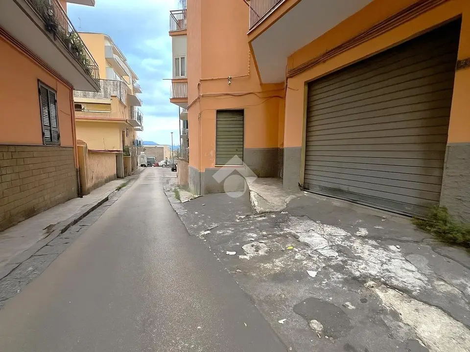 Box / posti auto in vendita a Torre Del Greco