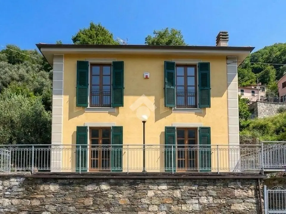 Villa singola in vendita a Carasco