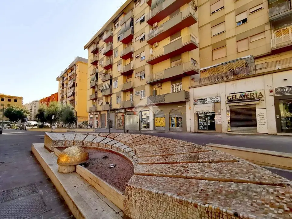 5 locali in vendita a Roma